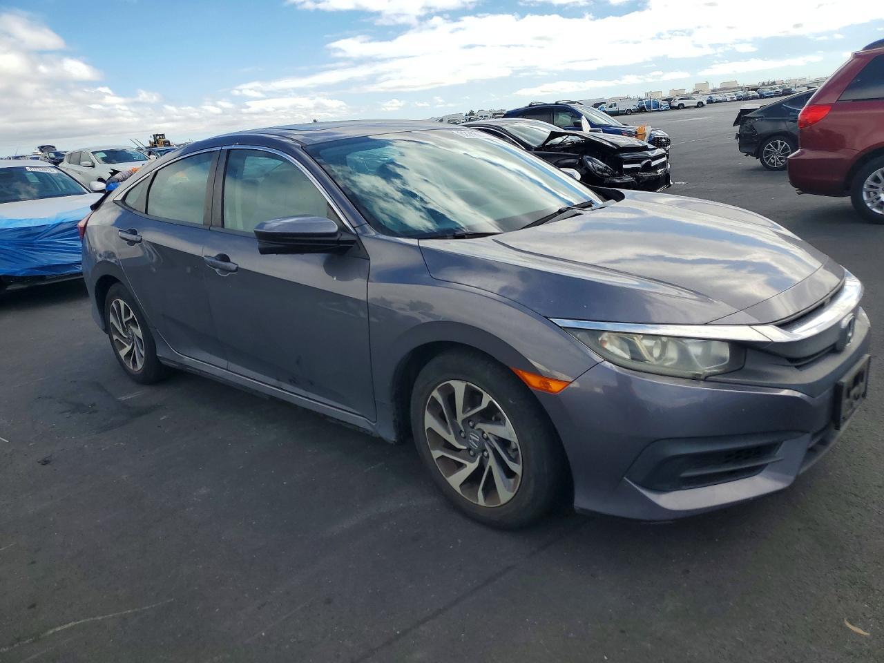 2016 HONDA CIVIC EX — Фото 4 из 12