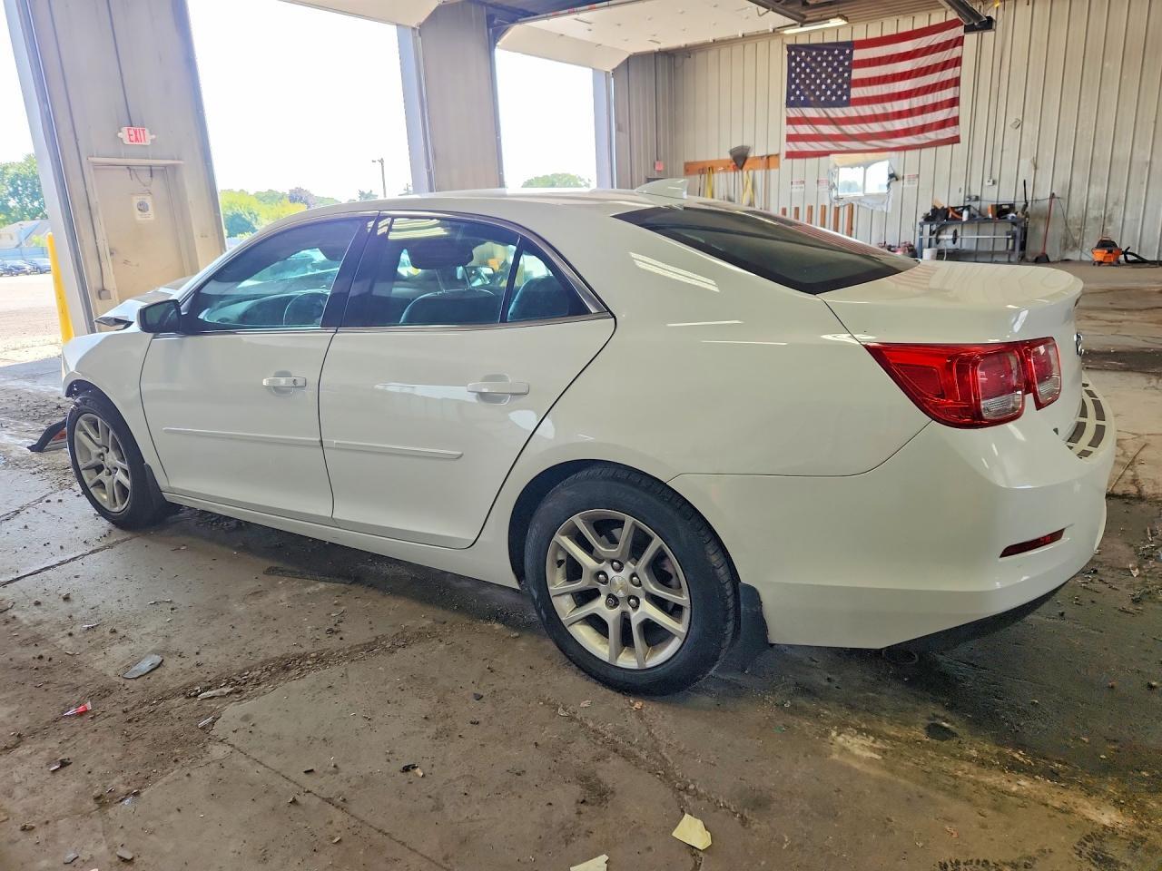 1G11C5SL5FF305590 2015 CHEVROLET MALIBU photo no. 2