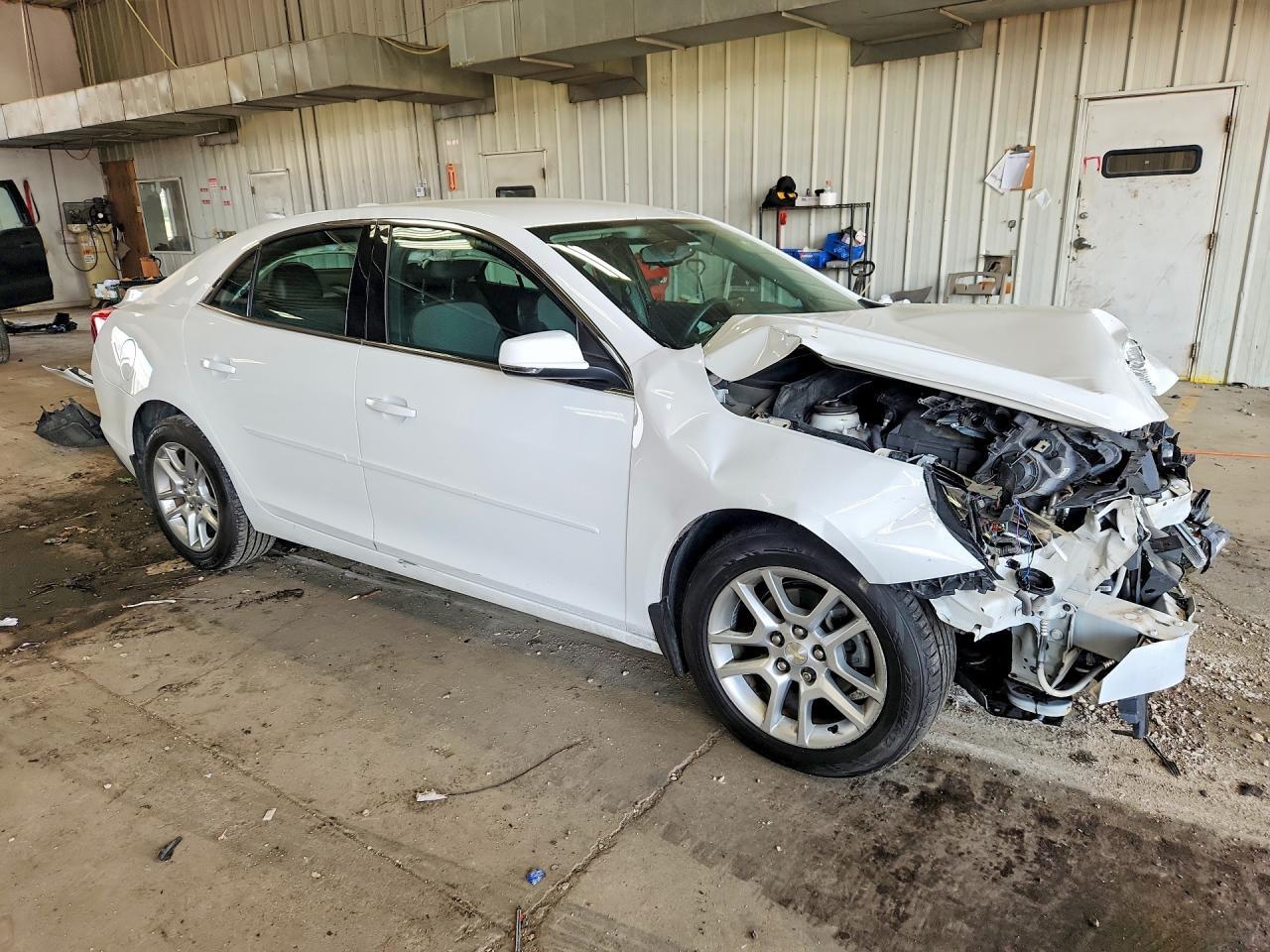 1G11C5SL5FF305590 2015 CHEVROLET MALIBU photo no. 4