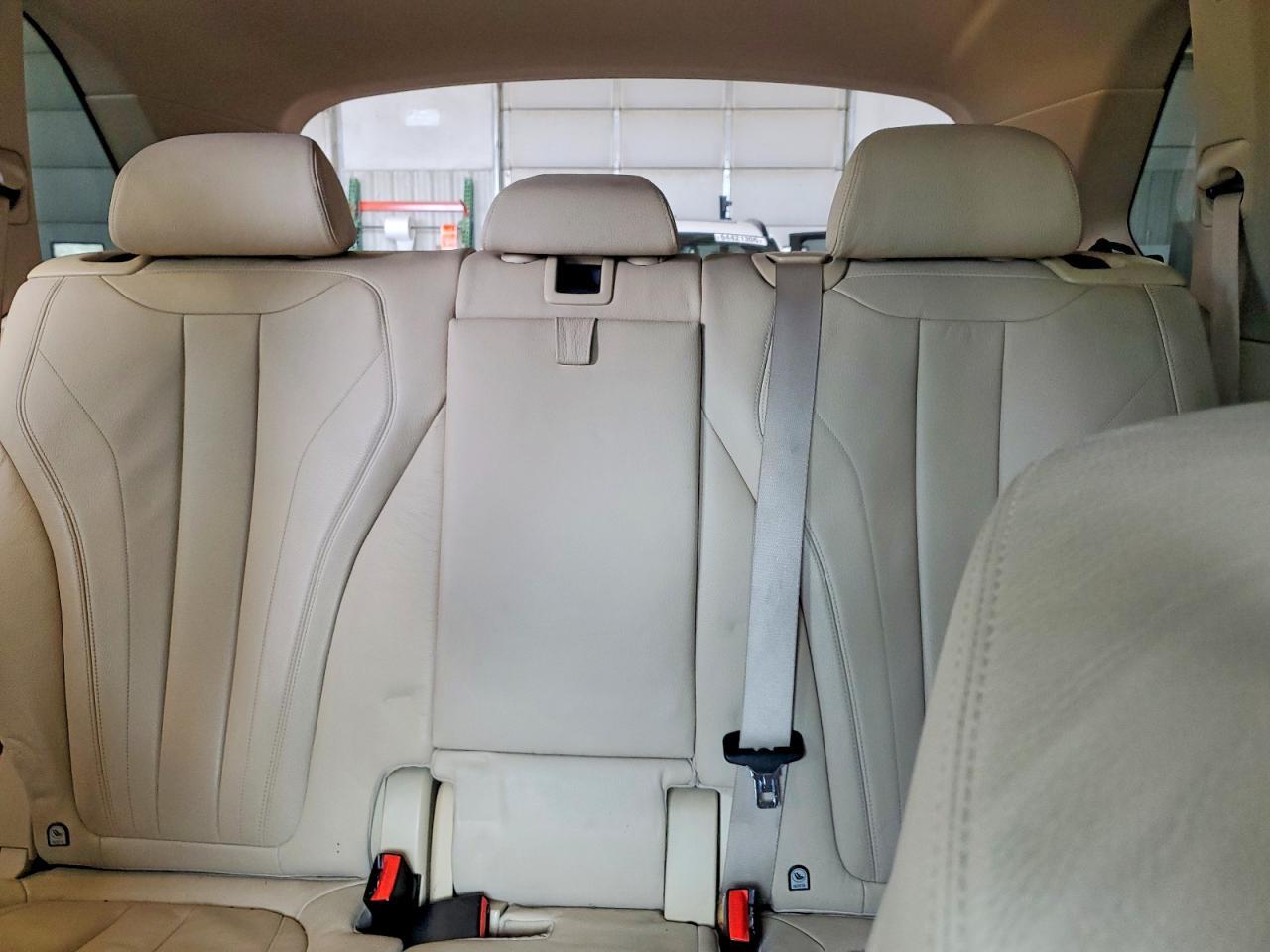 2015 BMW X5 XDRIVE35I — Фото 10 из 14