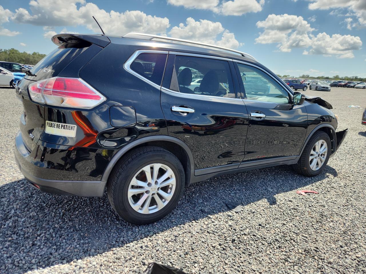 2015 NISSAN ROGUE SV — Фото 3 из 13