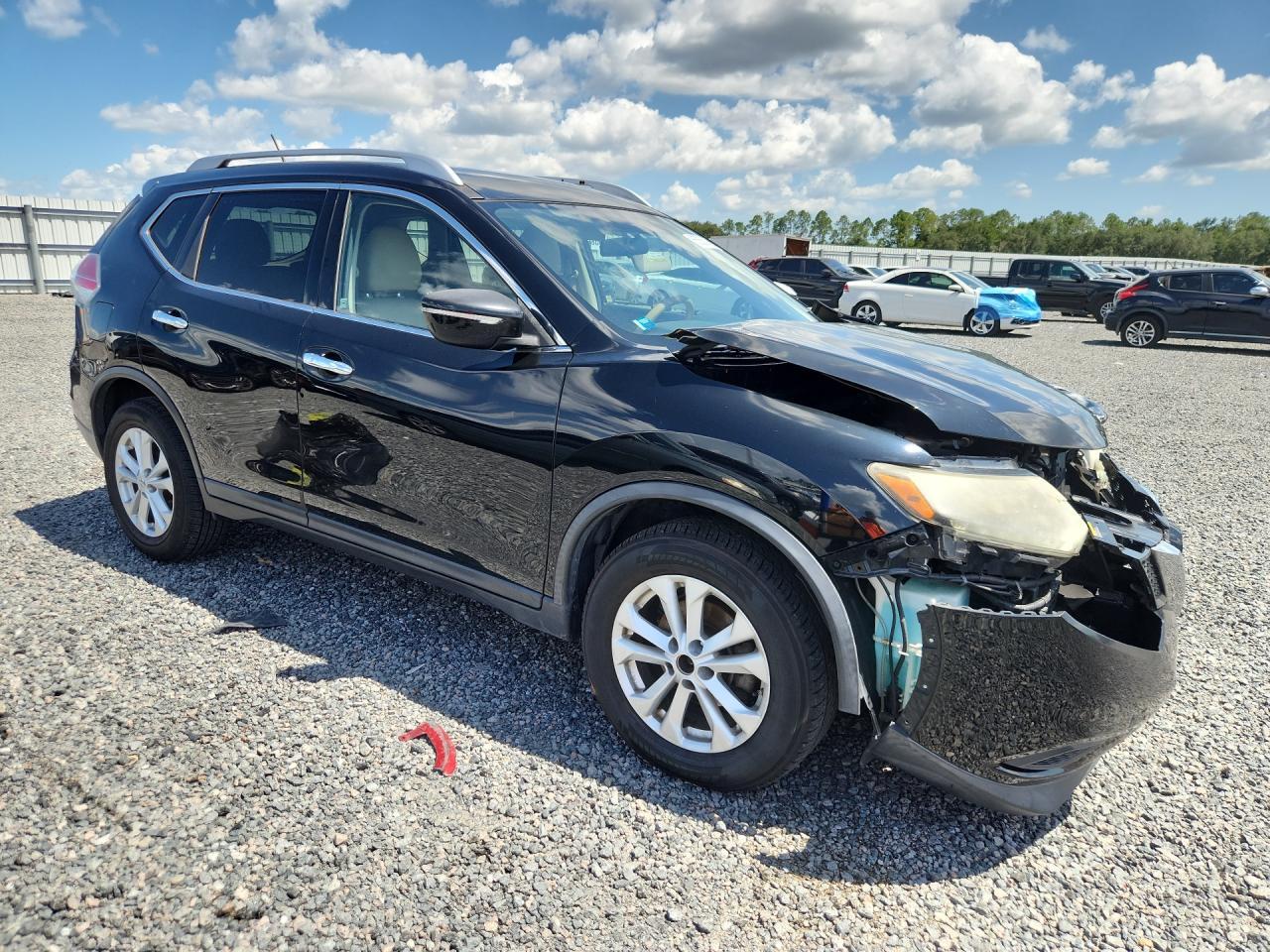 2015 NISSAN ROGUE SV — Фото 4 из 13