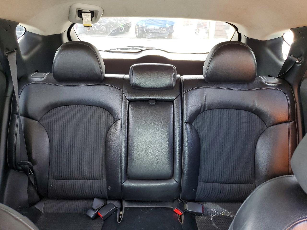 2015 HYUNDAI TUCSON SE — Фото 10 из 14