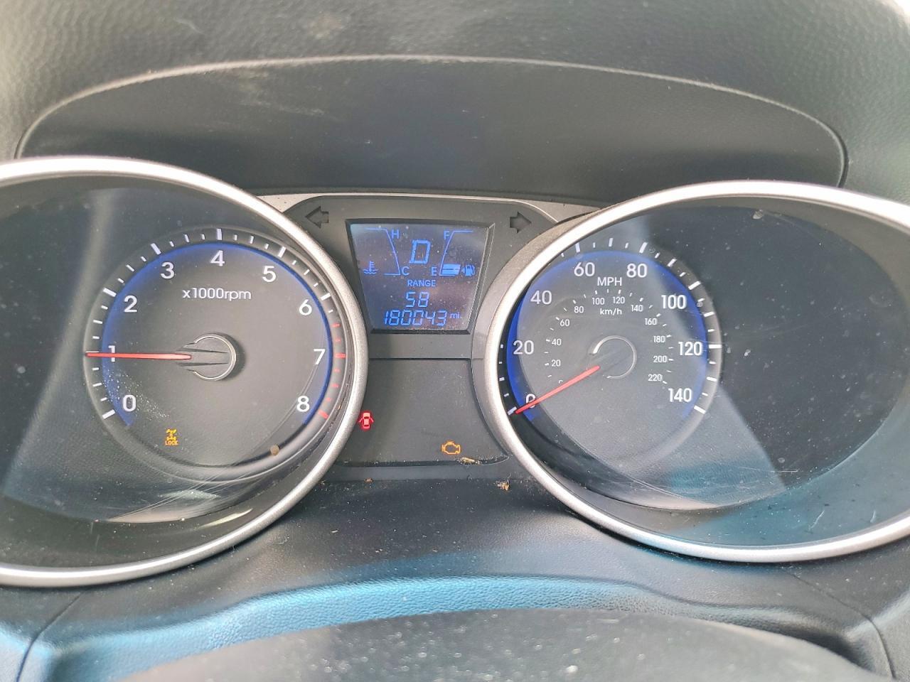 2015 HYUNDAI TUCSON SE — Фото 9 из 14