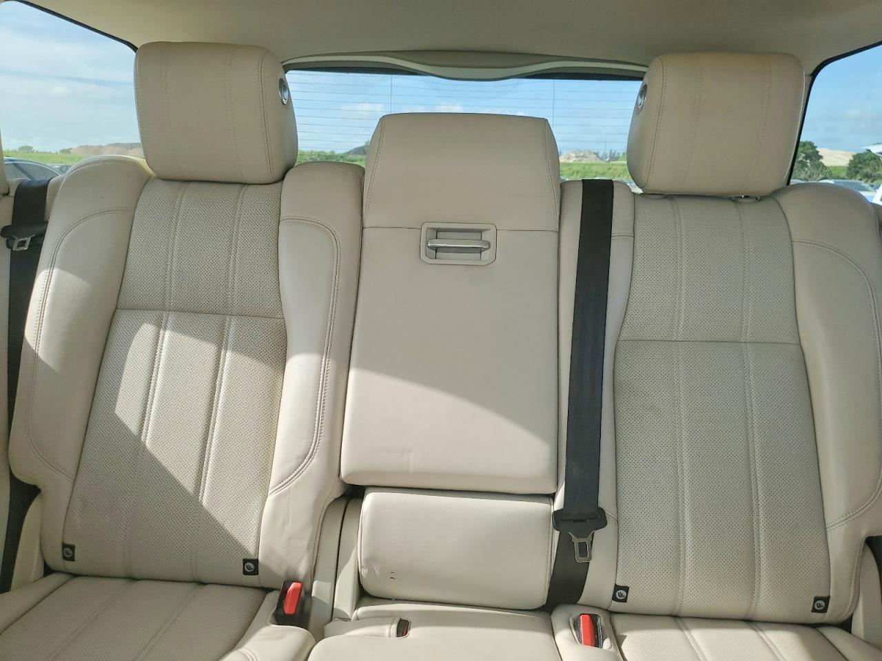 2015 LAND ROVER RANGE ROVER SUPERCHARGED — Фото 10 из 13