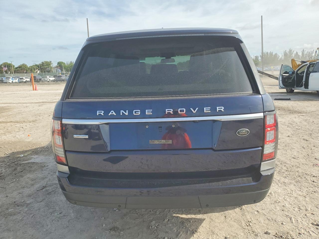 2015 LAND ROVER RANGE ROVER SUPERCHARGED — Фото 6 из 13