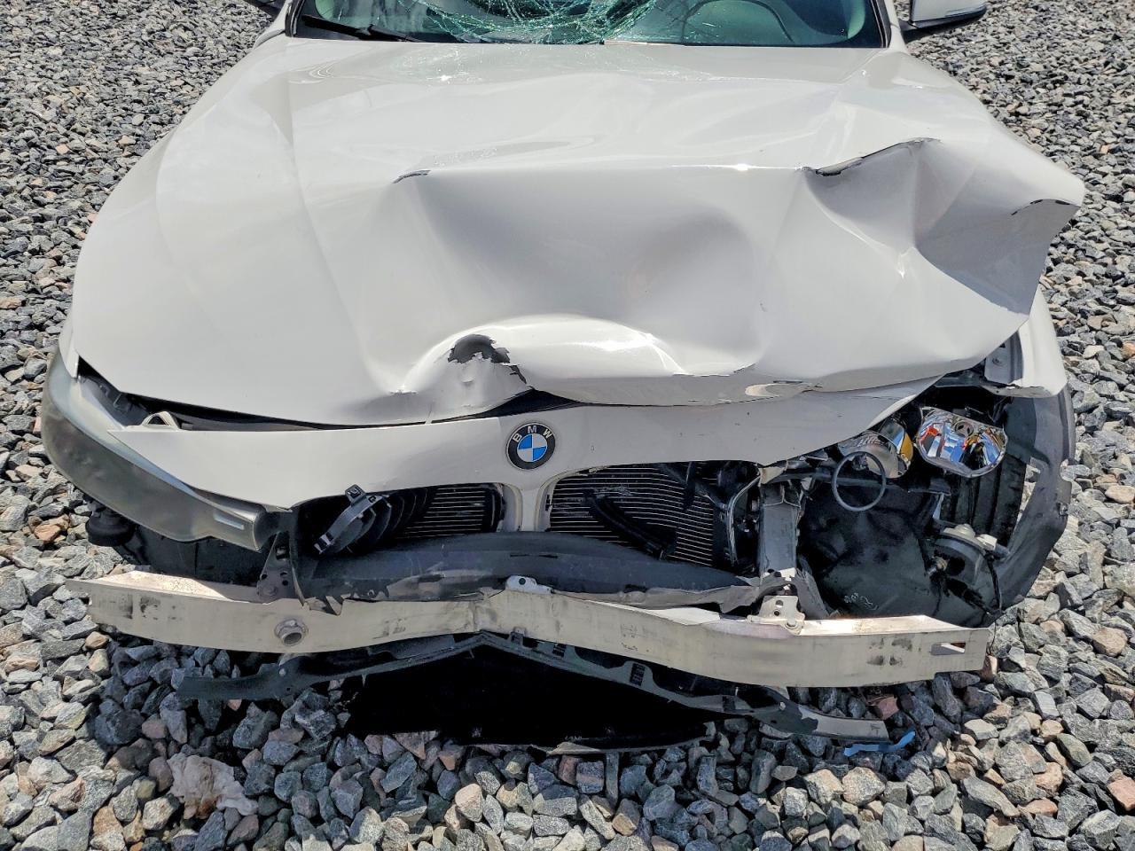 2015 BMW 320 I — Фото 11 из 13