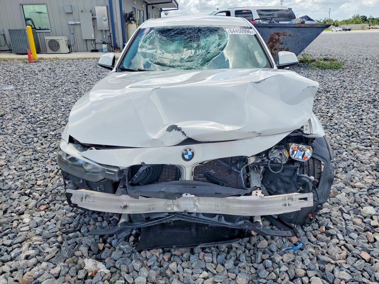 2015 BMW 320 I — Фото 5 из 13
