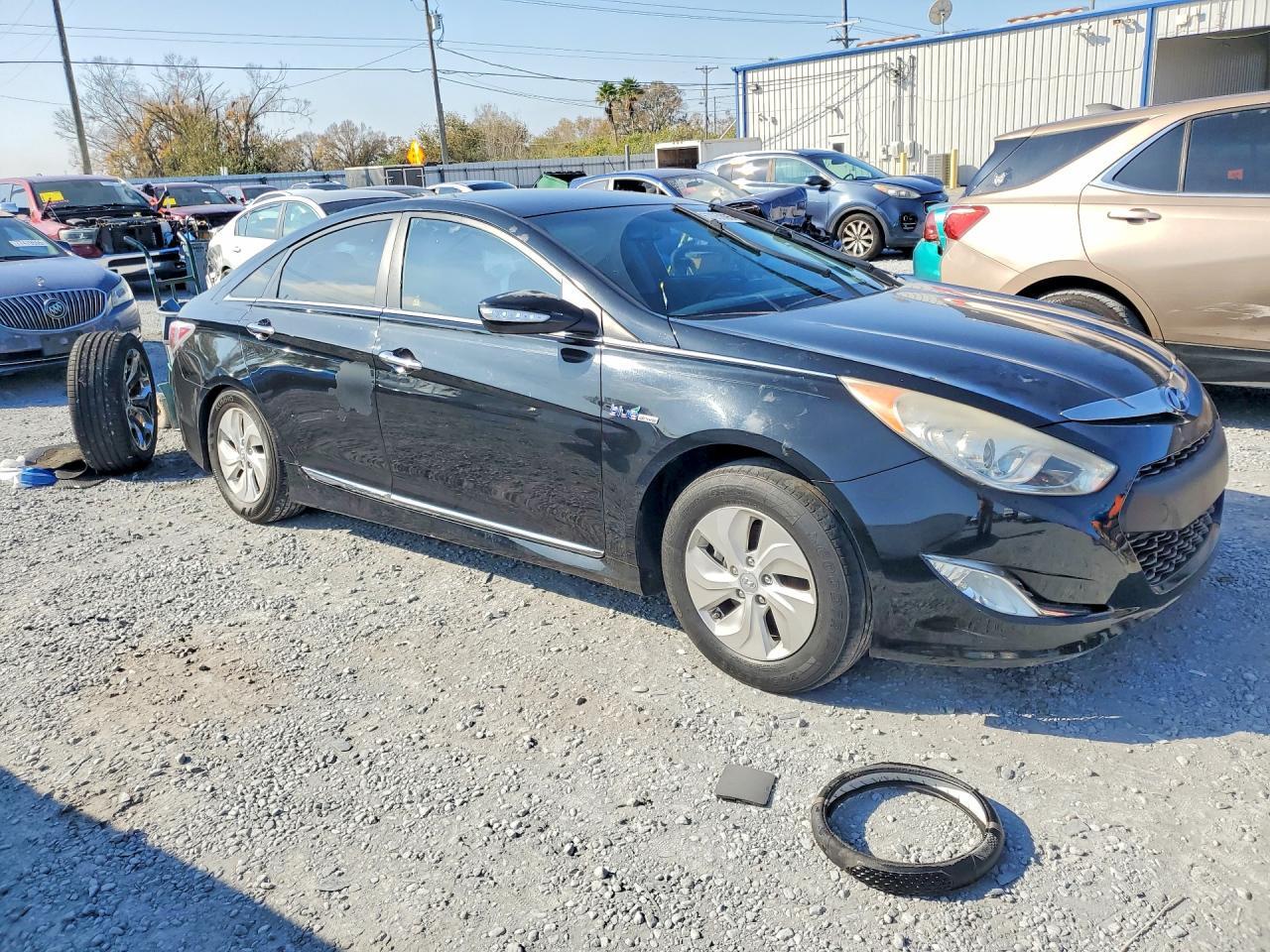 2015 HYUNDAI SONATA HYBRID — Фото 4 из 13