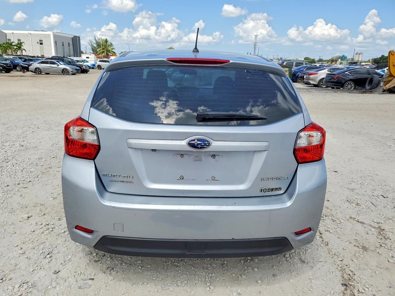 2015 SUBARU IMPREZA PREMIUM — Фото 6 из 12