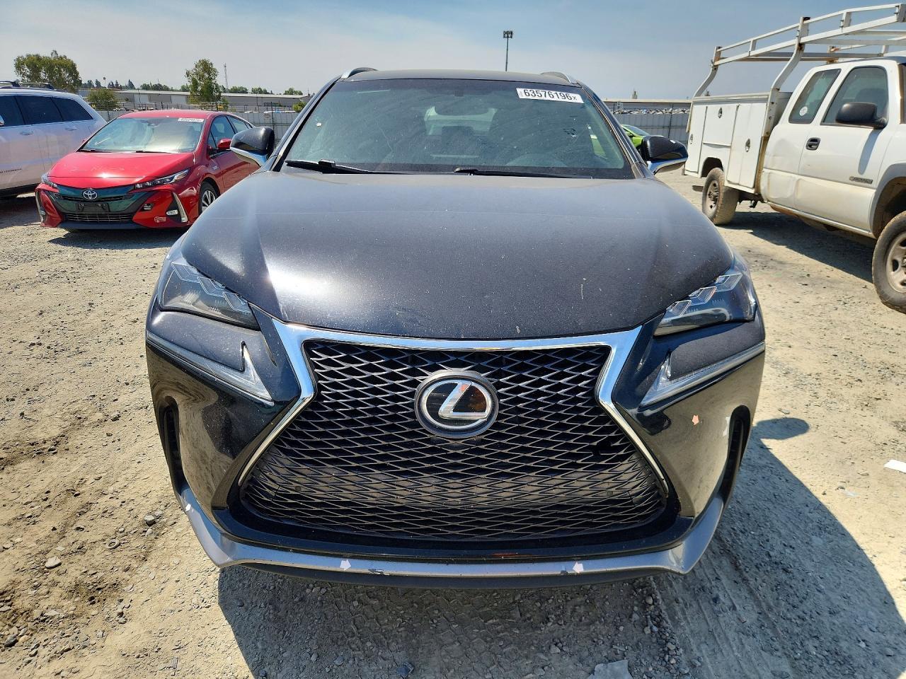 2015 LEXUS NX 200T — Фото 5 из 13