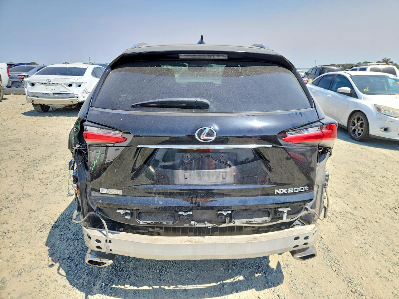 2015 LEXUS NX 200T — Фото 6 из 13