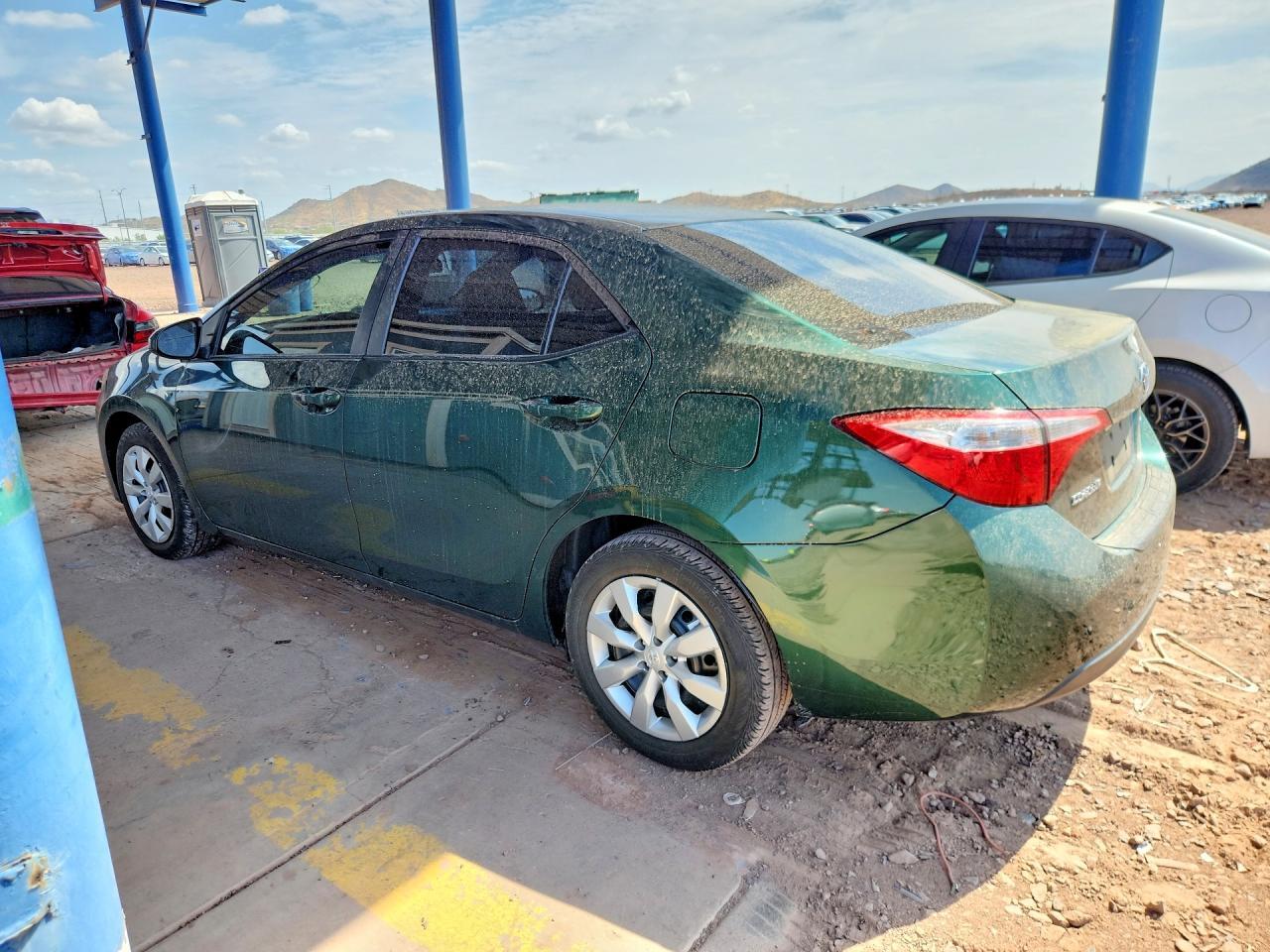 2015 TOYOTA COROLLA LE — Фото 2 из 12