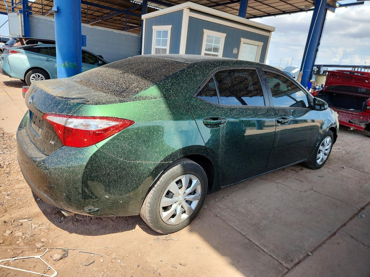 2015 TOYOTA COROLLA LE — Фото 3 из 12