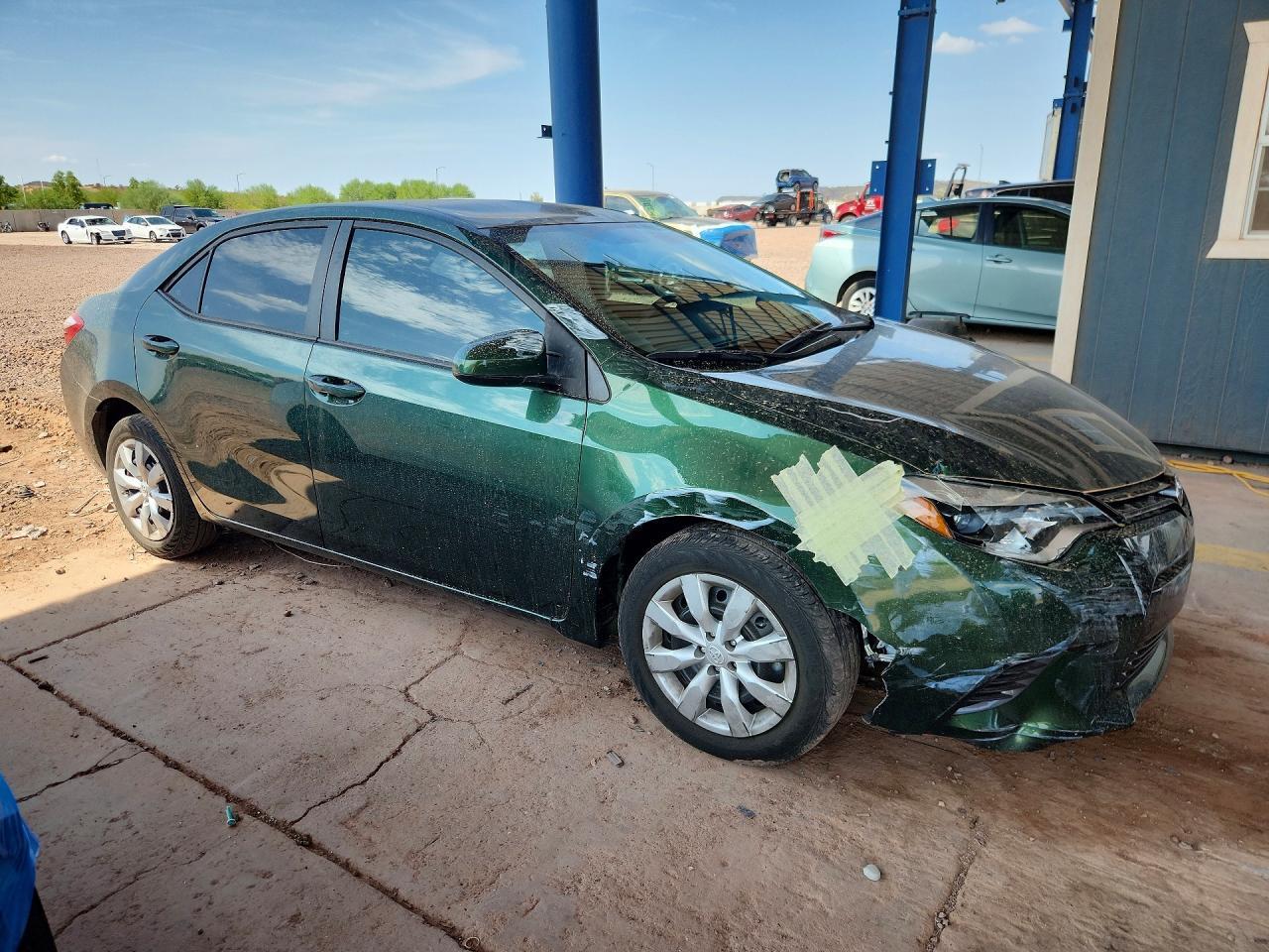 2015 TOYOTA COROLLA LE — Фото 4 из 12