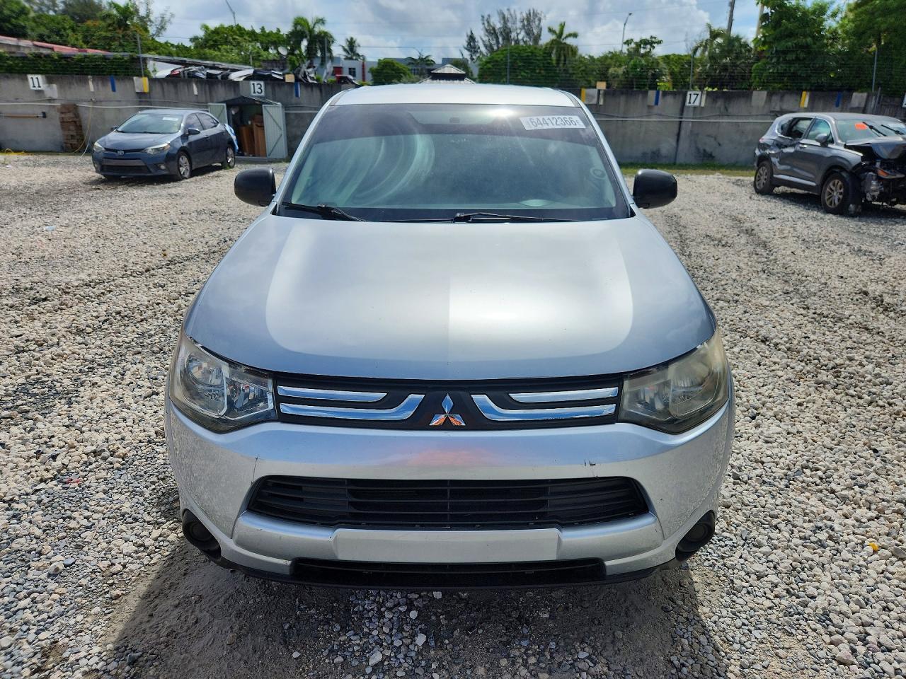 2014 MITSUBISHI OUTLANDER ES — Фото 5 из 14