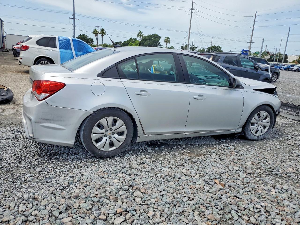 2014 CHEVROLET CRUZE LS — Фото 3 из 12