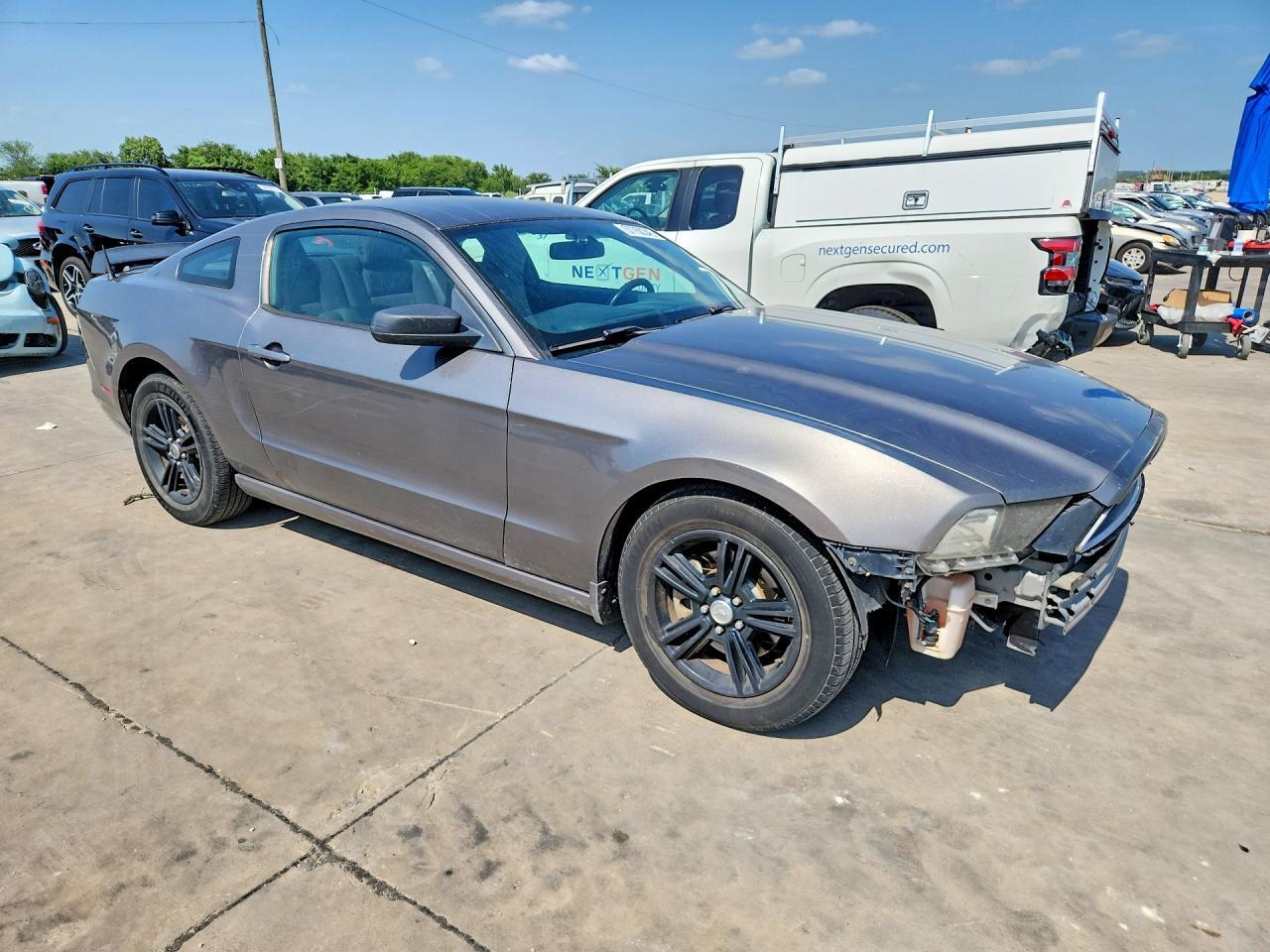 1ZVBP8AM7E5328981 2014 FORD MUSTANG photo no. 4