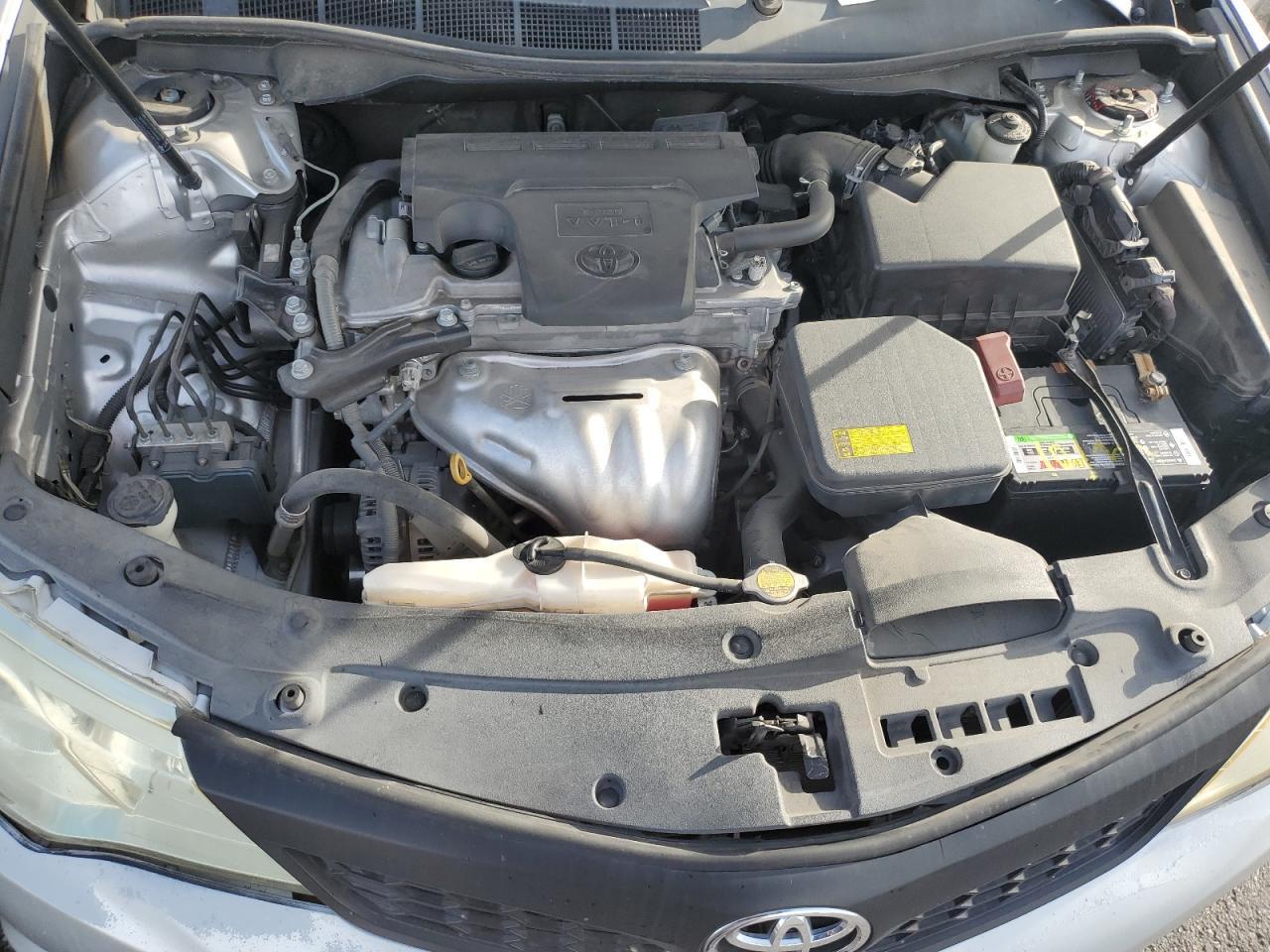 2014 TOYOTA CAMRY L — Фото 11 из 12