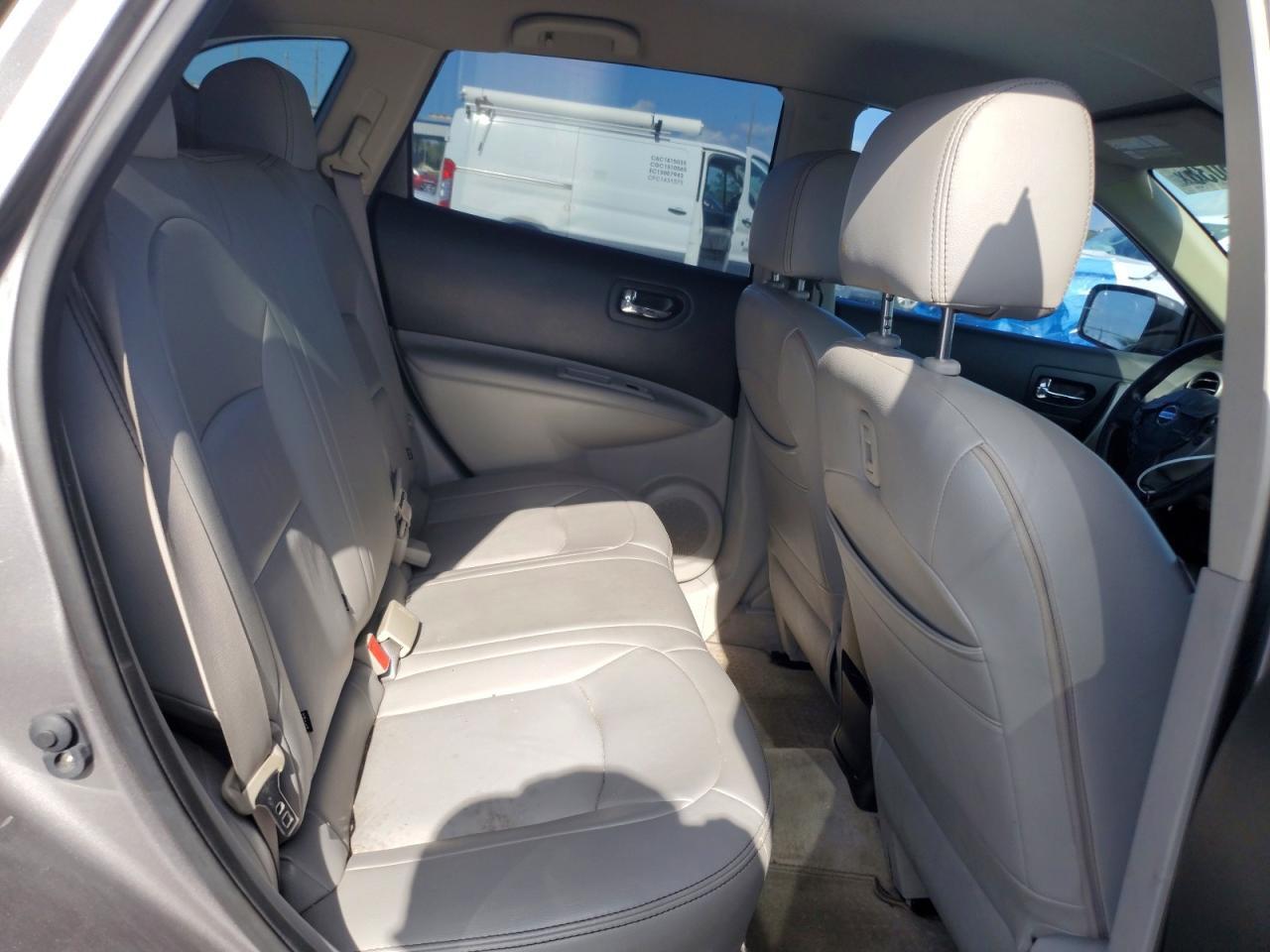 2013 NISSAN ROGUE S — Фото 11 из 14