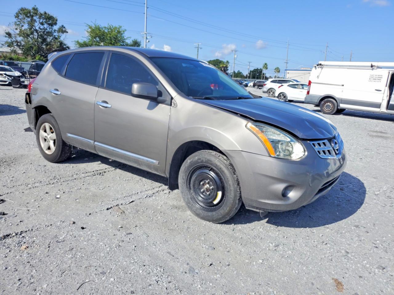 2013 NISSAN ROGUE S — Фото 4 из 14