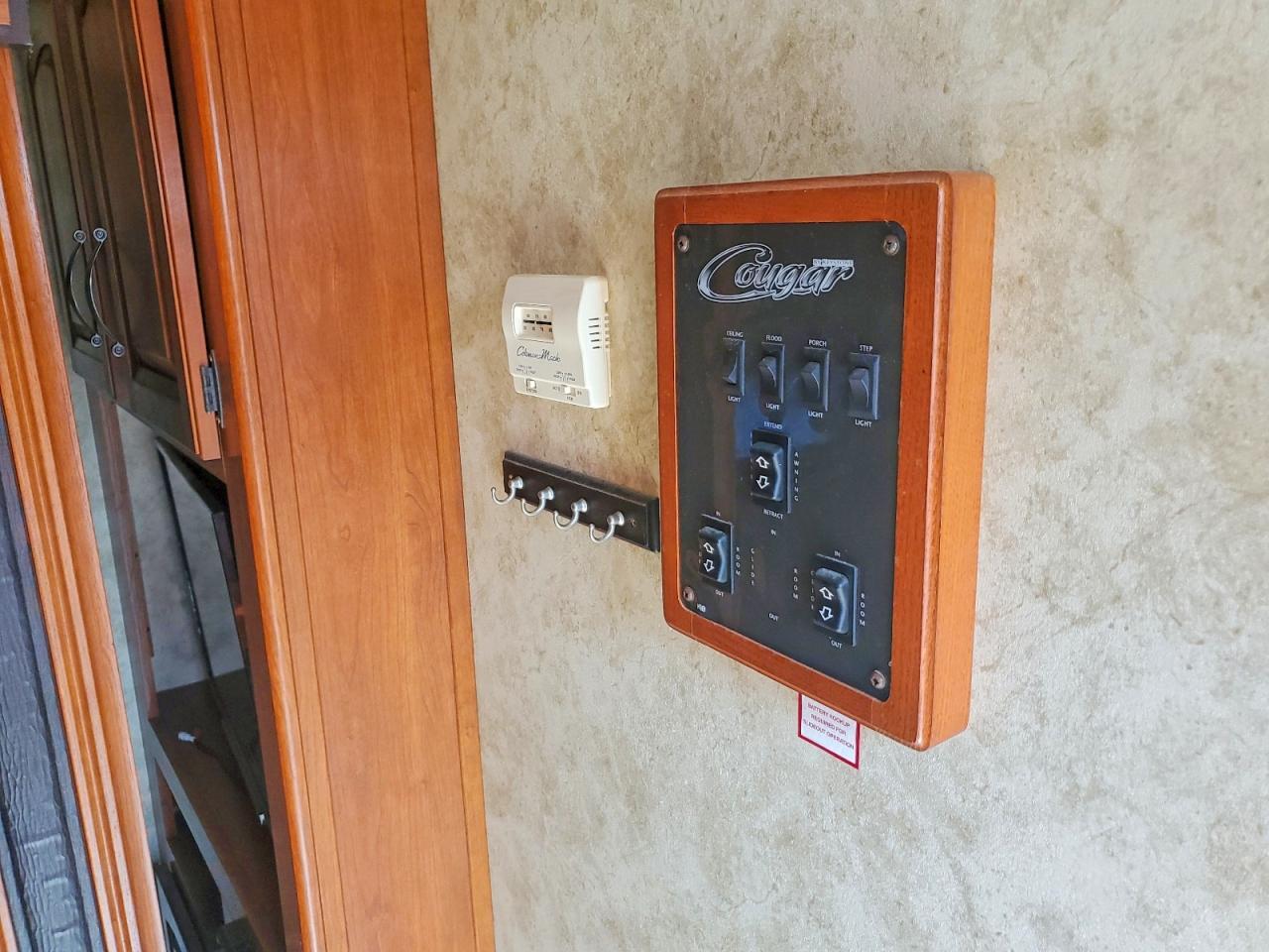 2013 KEYSTONE COUGAR XLITE CAMPER — Фото 9 из 9