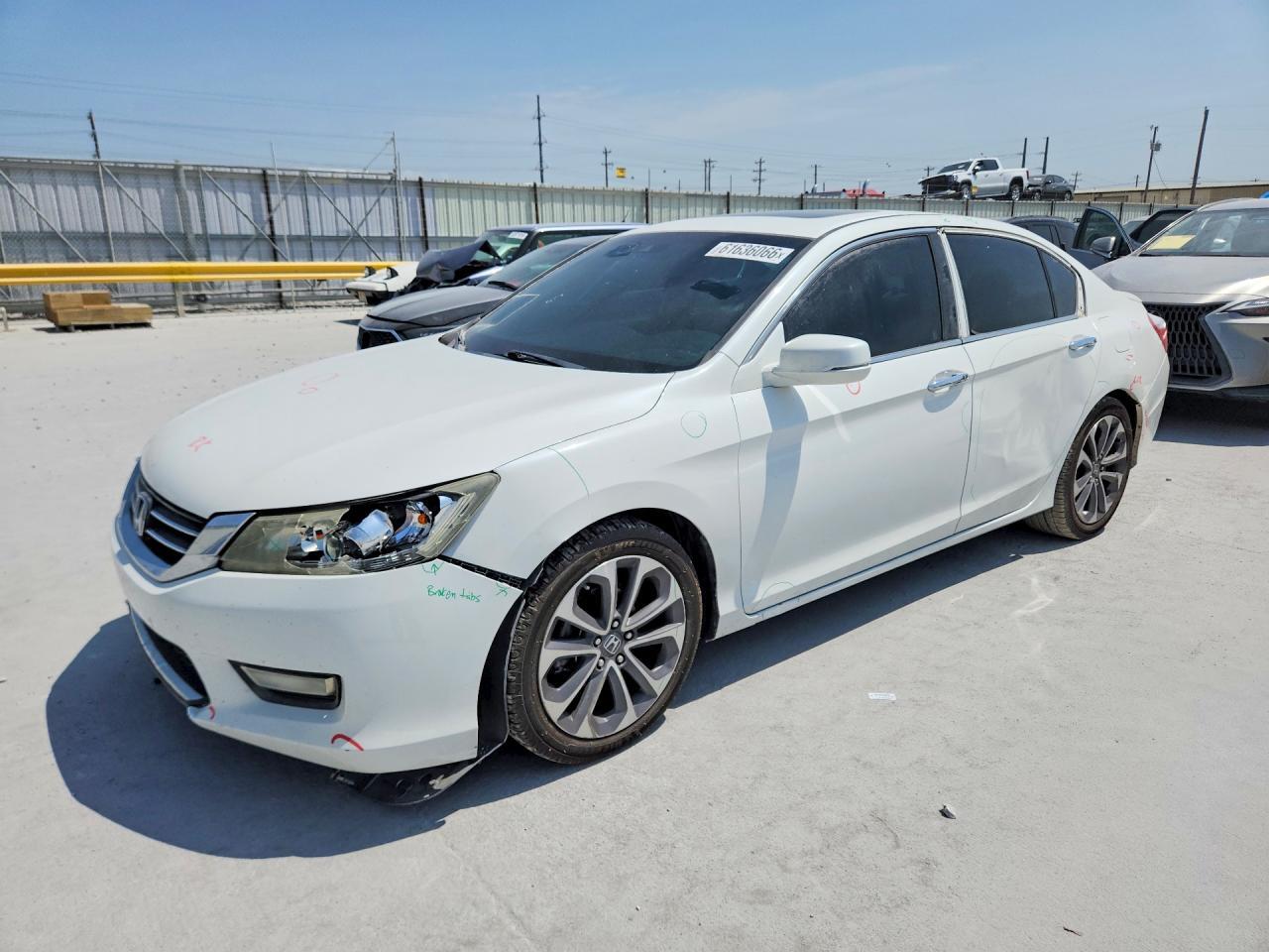 1HGCR2F80DA164619 2013 HONDA ACCORD photo no. 1