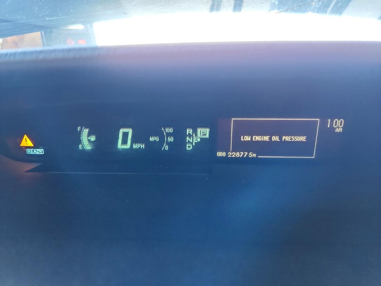 2013 TOYOTA PRIUS TWO — Фото 9 из 12