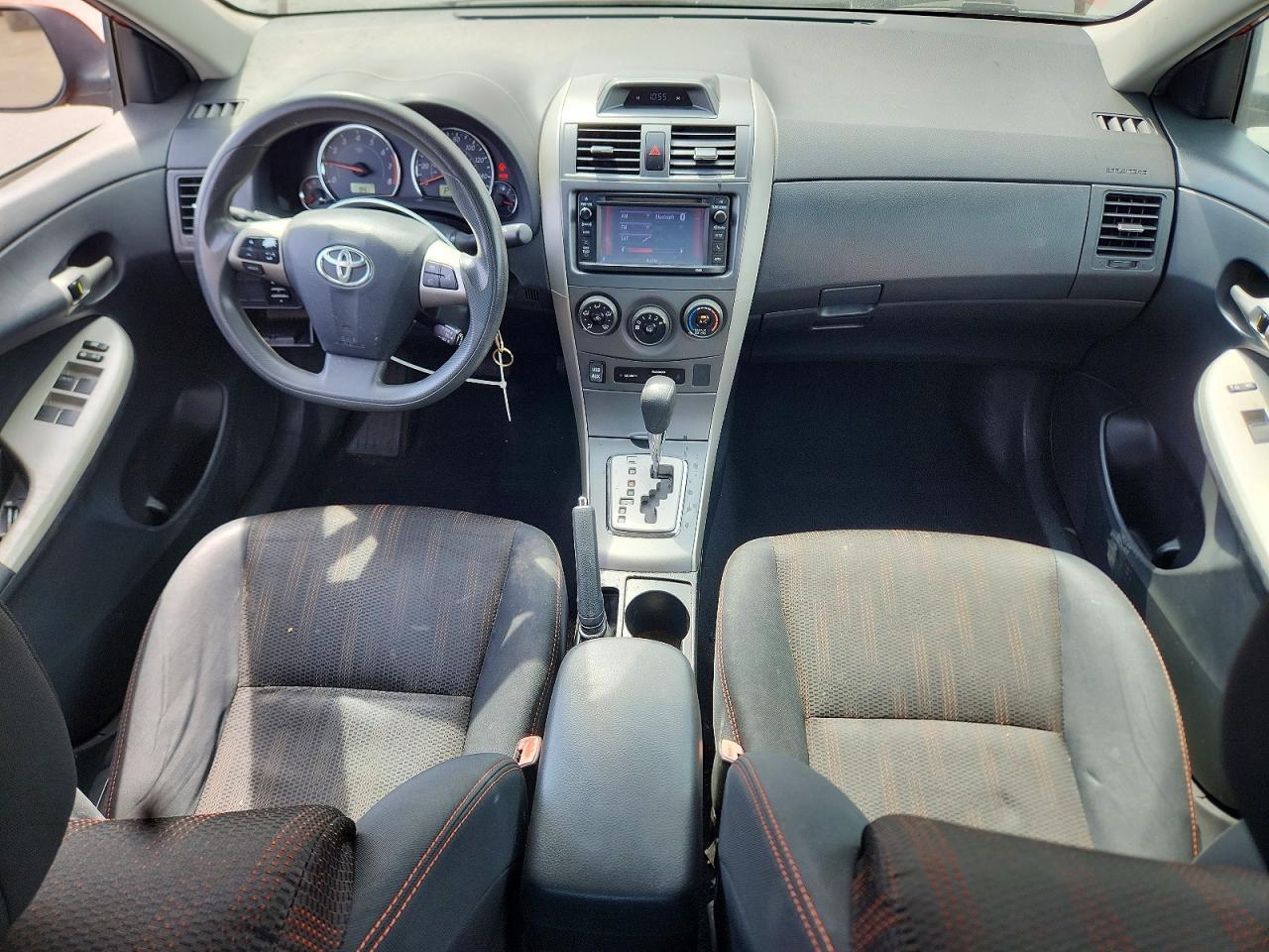 2013 TOYOTA COROLLA S SPECIAL EDITION — Фото 8 из 13