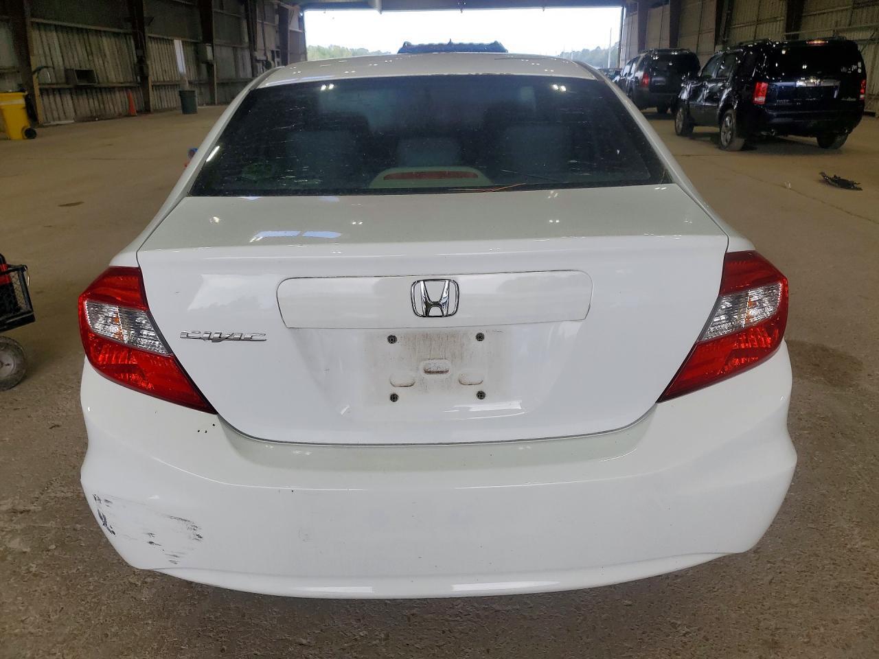 2012 HONDA CIVIC LX — Фото 6 из 12