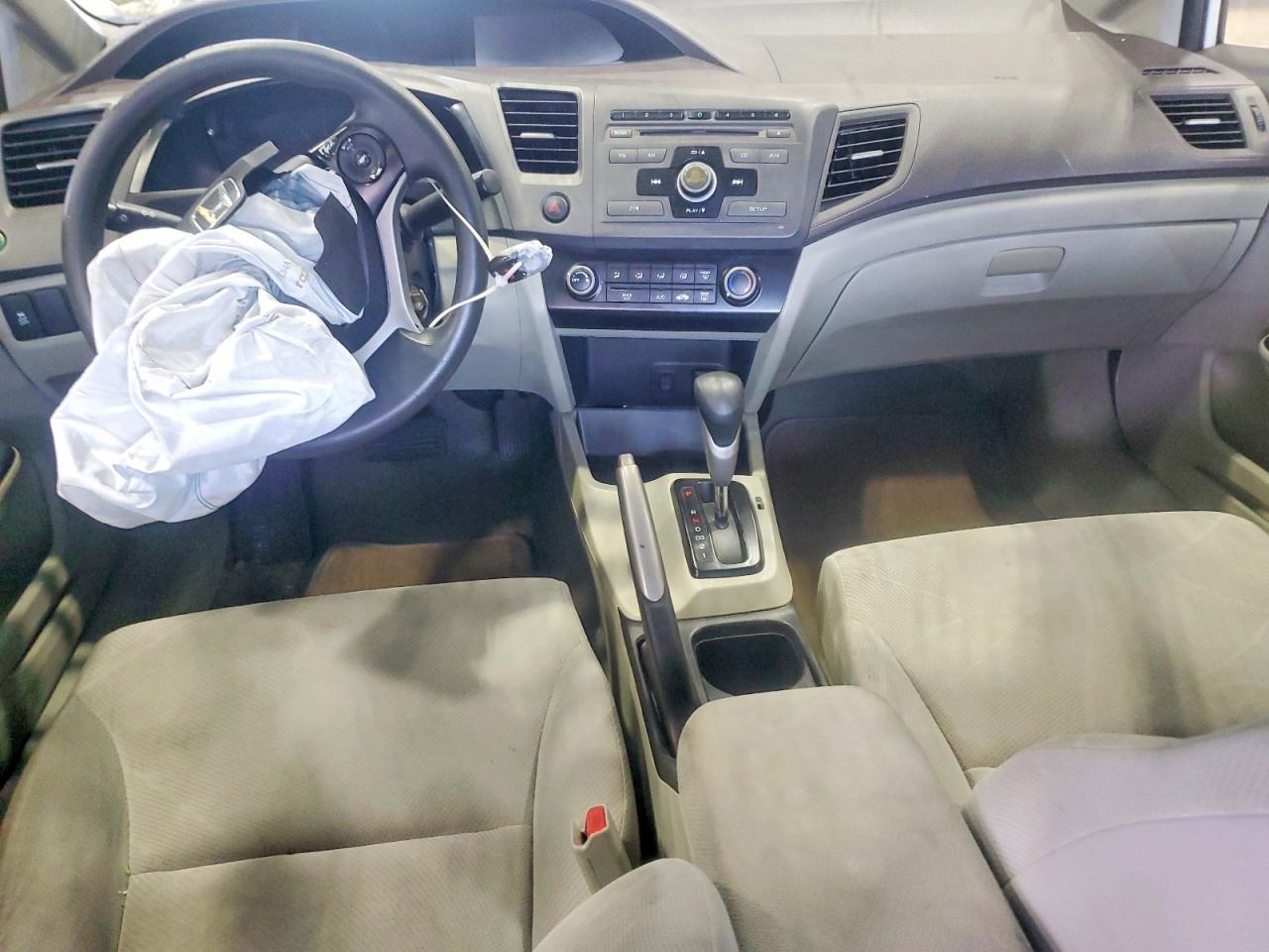 2012 HONDA CIVIC LX — Фото 8 из 12