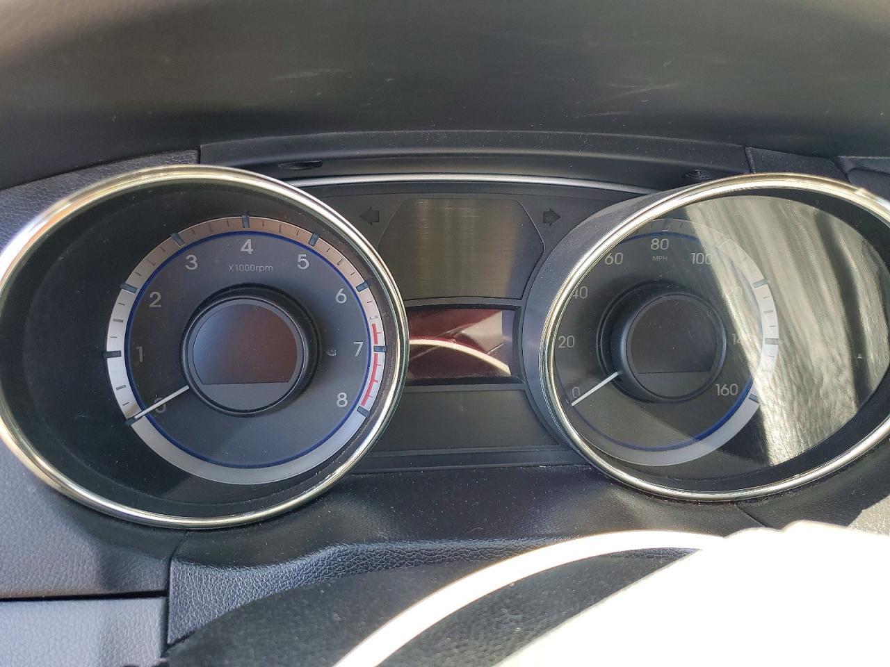 2012 HYUNDAI SONATA GLS — Фото 9 из 12