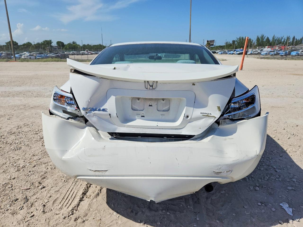 2011 HONDA CIVIC LX — Фото 6 из 12