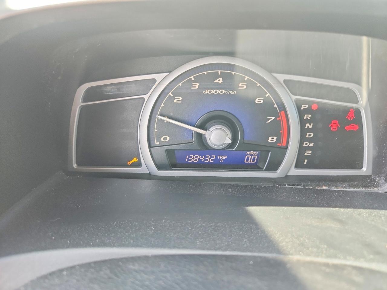 2011 HONDA CIVIC LX — Фото 9 из 12