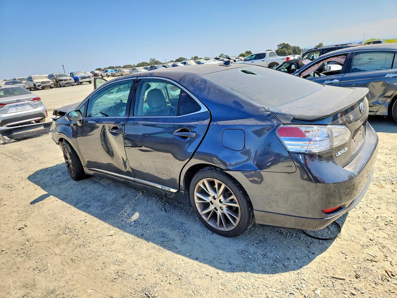 2010 LEXUS HS 250H — Фото 2 из 12