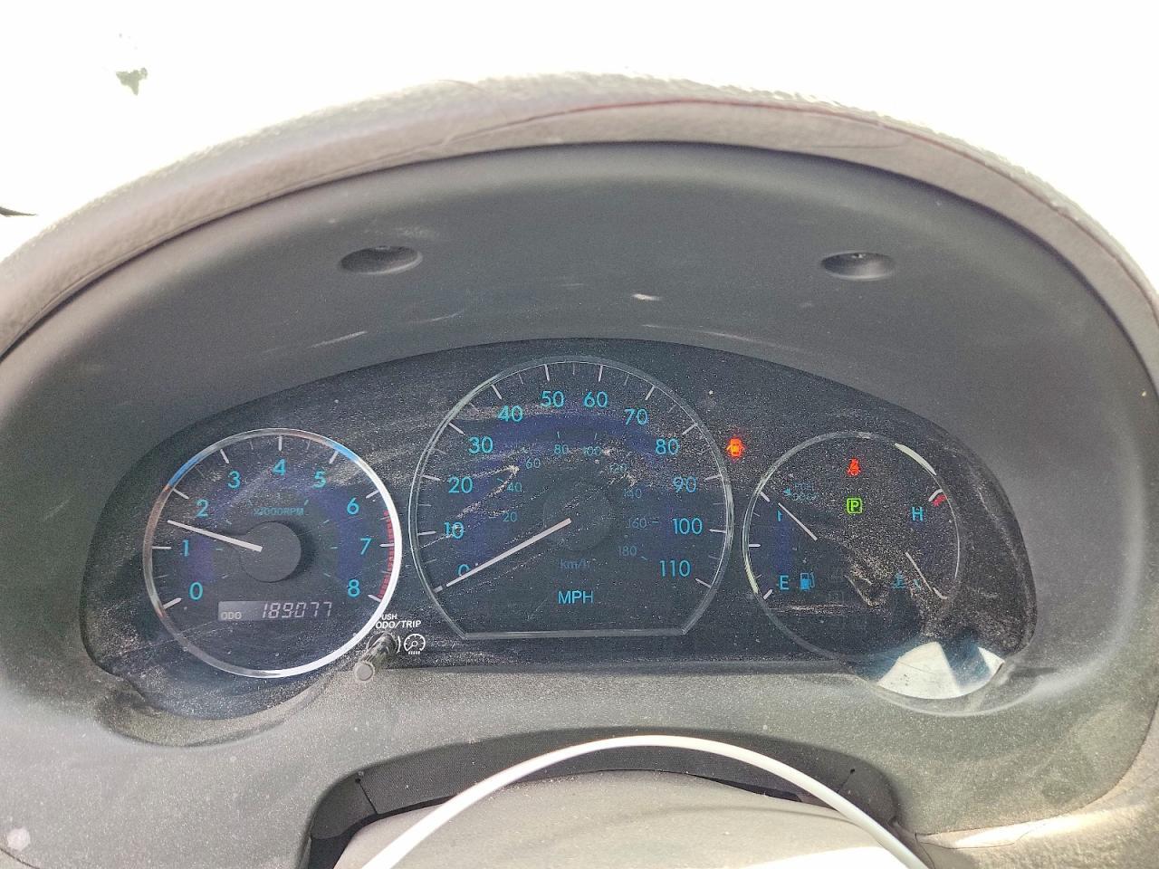 2010 TOYOTA SIENNA XLE — Фото 9 из 12