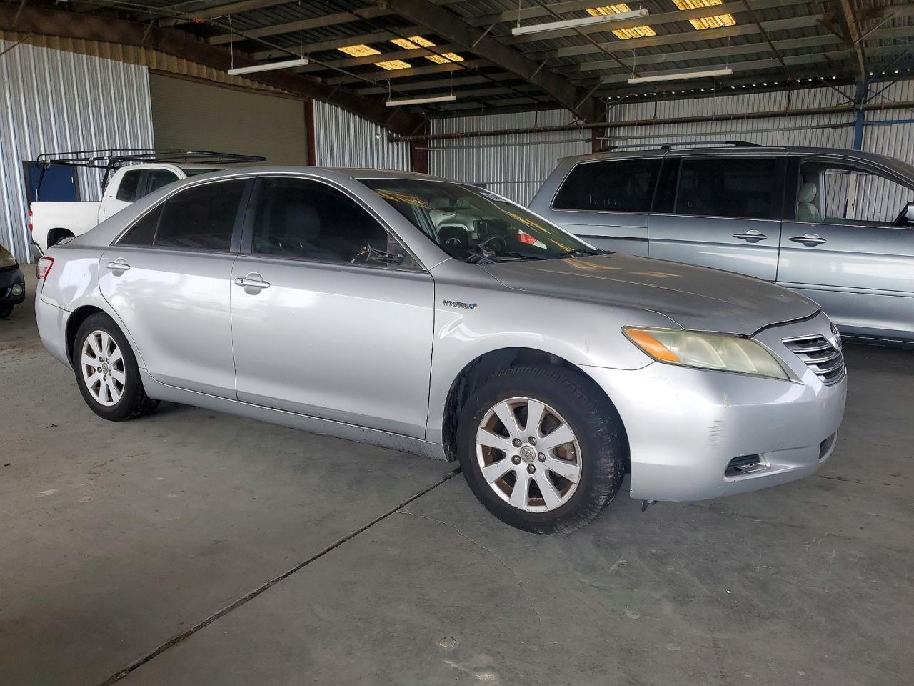 2009 TOYOTA CAMRY HYBRID — Фото 4 из 12