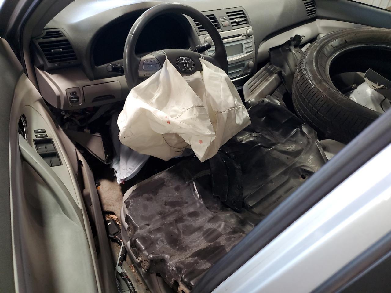 2008 TOYOTA CAMRY HYBRID — Фото 8 из 12