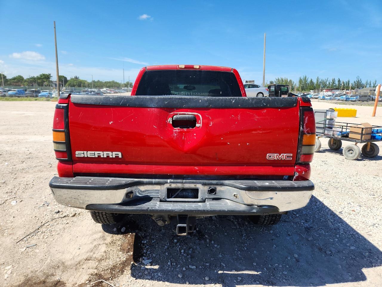 2006 GMC NEW SIERRA C1500 — Фото 6 из 13
