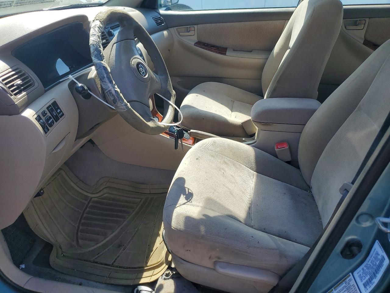 2005 TOYOTA COROLLA LE — Фото 7 из 12