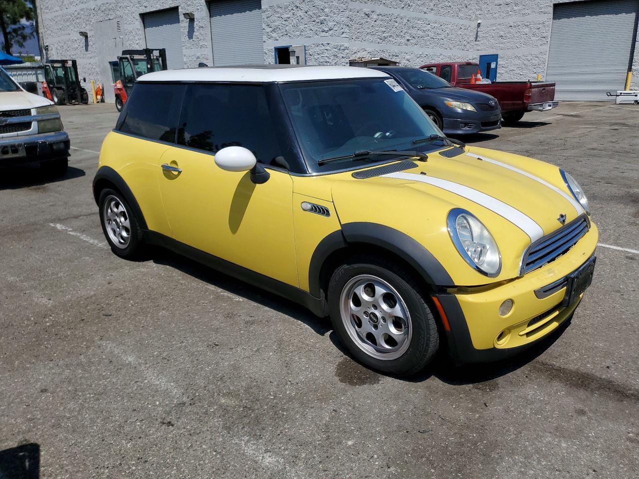 2005 MINI COOPER — Фото 4 из 12