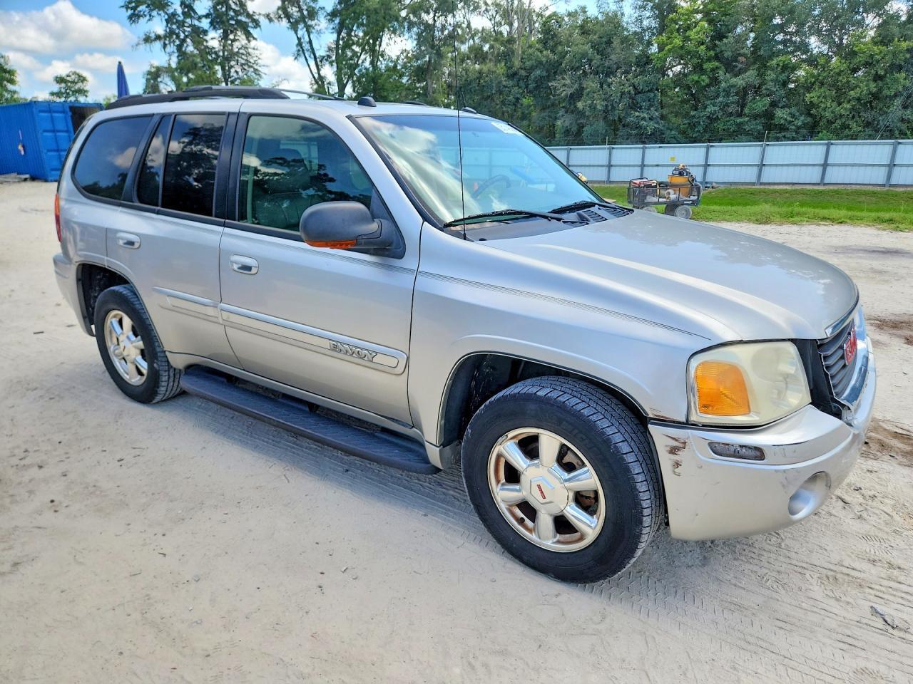 2004 GMC ENVOY — Фото 4 из 13
