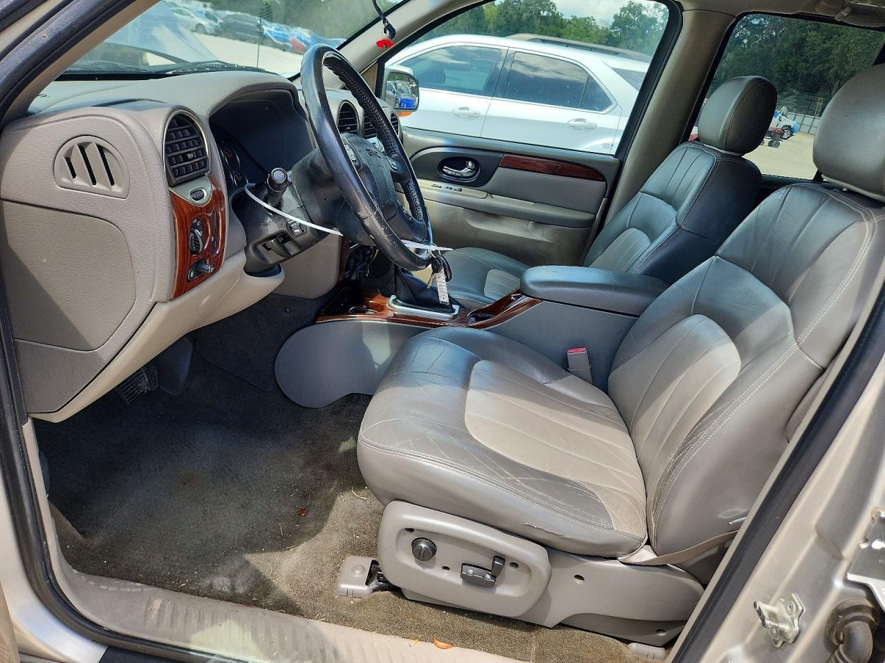 2004 GMC ENVOY — Фото 7 из 13