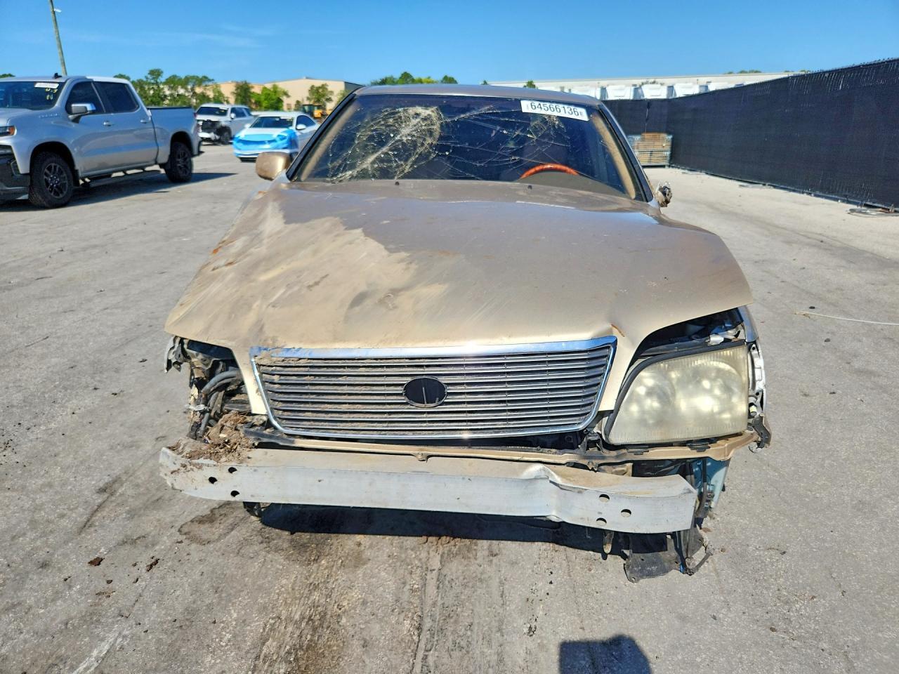 1999 LEXUS LS 400 — Фото 5 из 13