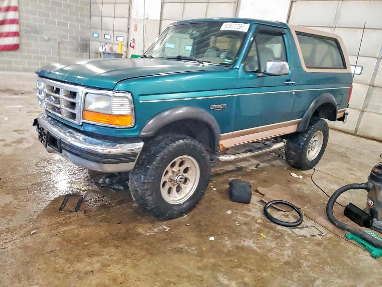 1996 FORD BRONCO 1FMEU15H1TLB48073