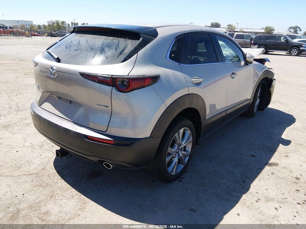 3MVDMBBL7NM458422 2022 MAZDA CX-30 photo no. 4