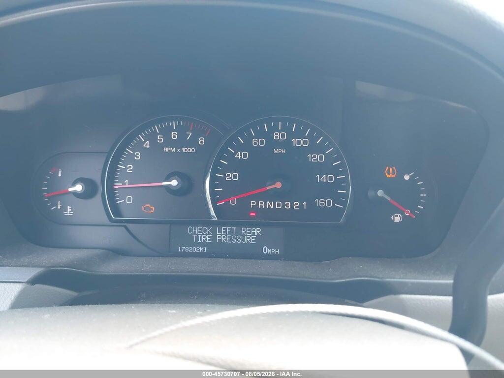 1G6KD57Y18U137400 2008 CADILLAC DTS photo no. 7