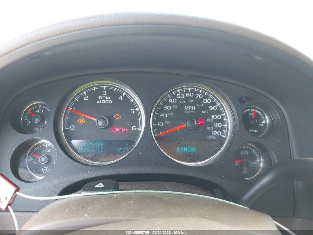 1GKS2CE06BR370580 2011 GMC YUKON photo no. 7
