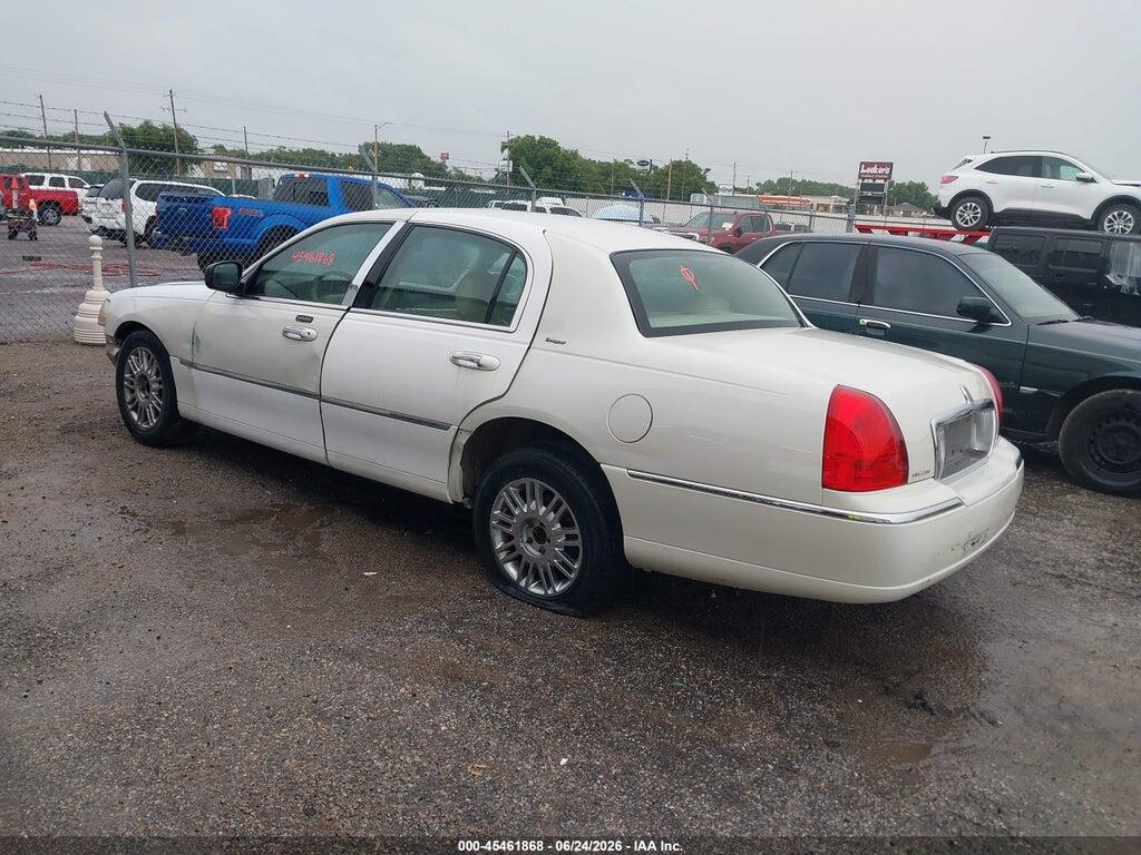 1LNHM83V76Y643934 2006 LINCOLN TOWN CAR photo no. 3