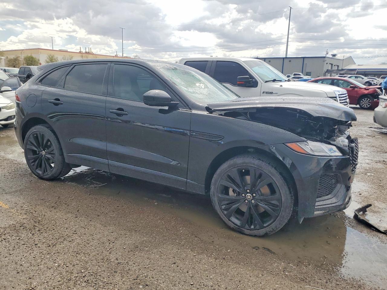 2026 JAGUAR F-PACE R-DYNAMIC S — Фото 4 из 13